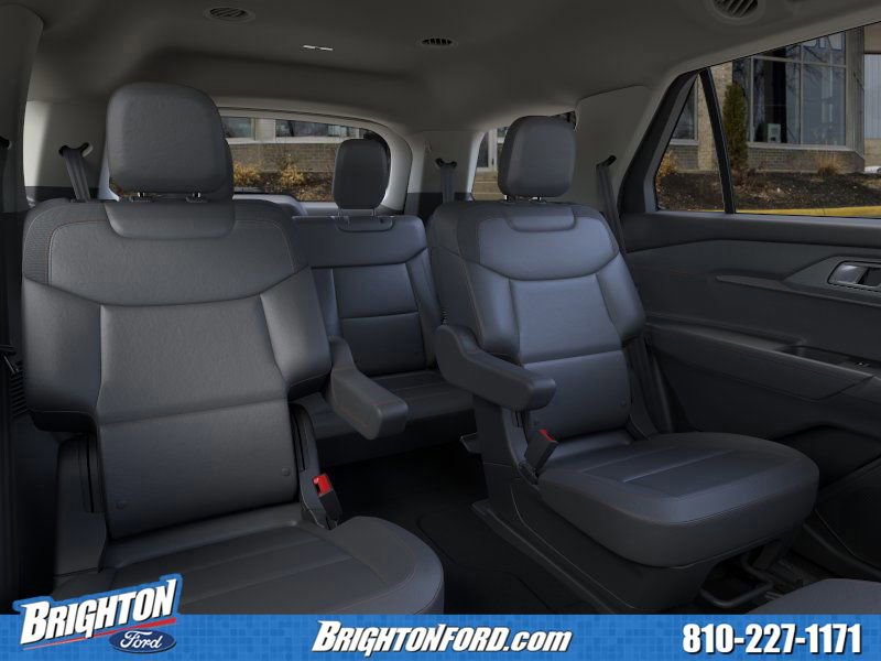 Used 2026 Ford Explorer Active w/ Active Comfort Package image 11