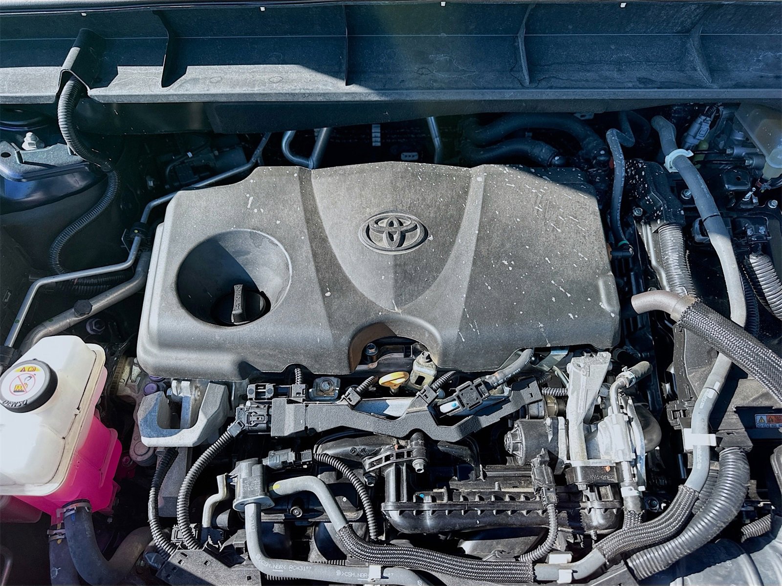 Used 2021 Toyota Highlander Limited image 32