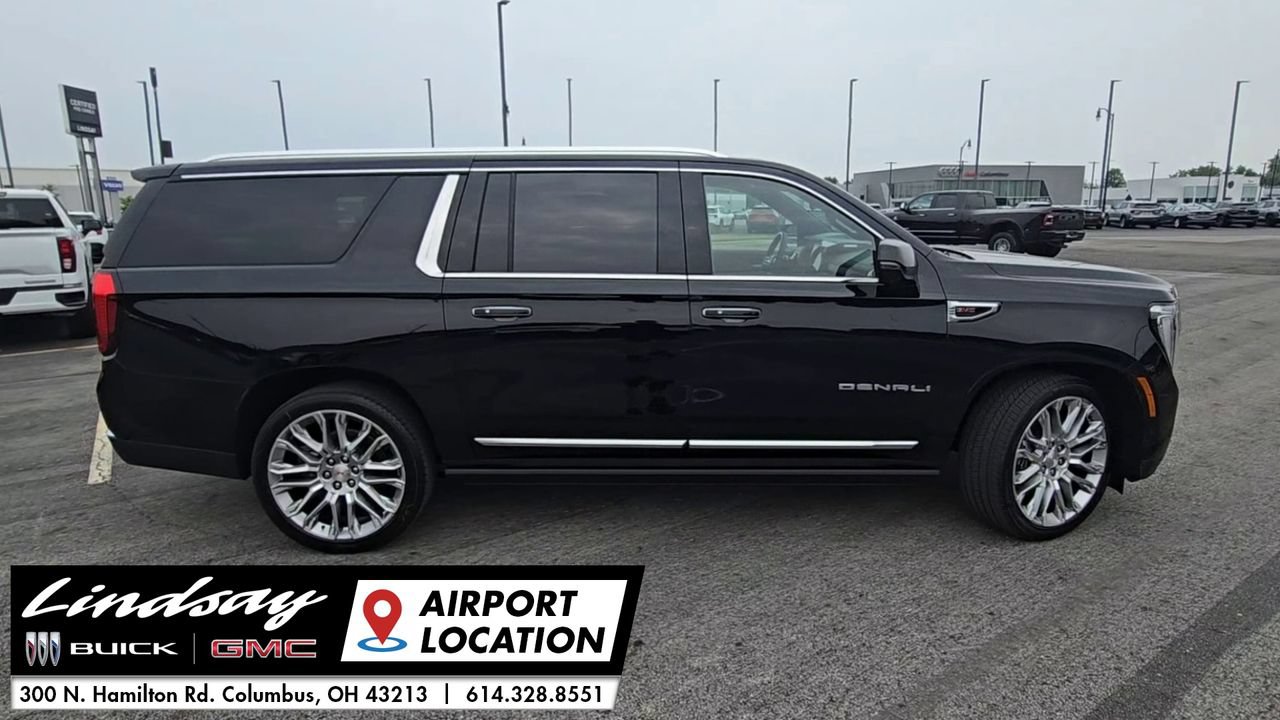New 2026 GMC Yukon XL Denali w/ Denali Reserve Package AWD/4WD image 10