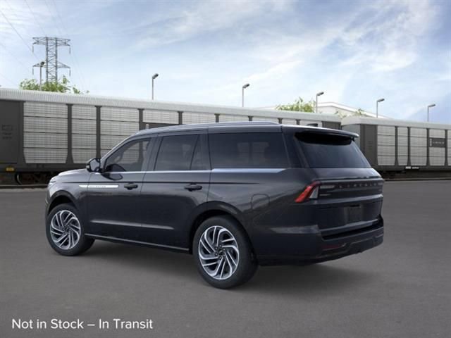 New 2026 Lincoln Navigator Reserve AWD/4WD image 4