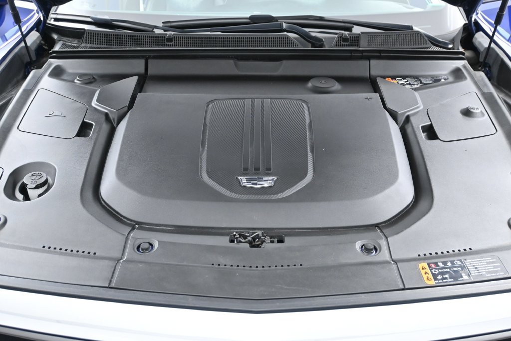 Used 2024 Cadillac Lyriq Tech RWD image 38