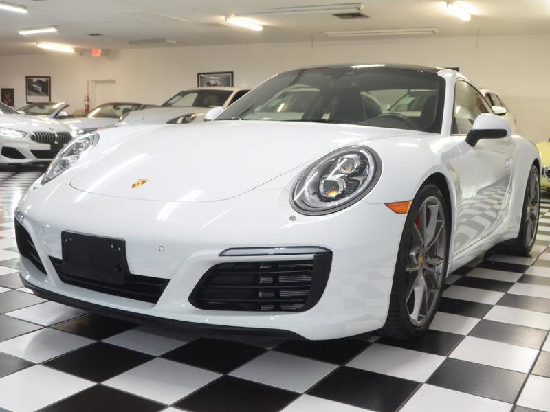 Used 2017 Porsche 911 Carrera image 5