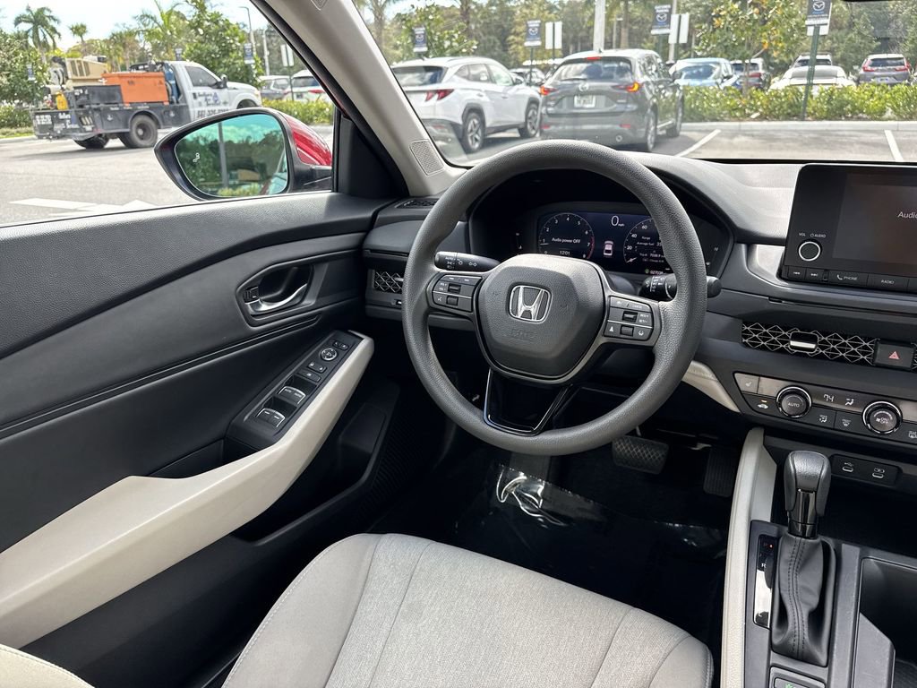 Used 2024 Honda Accord EX image 21