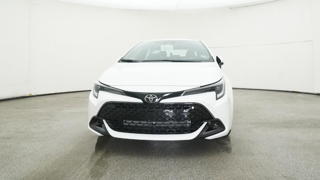 New 2025 Toyota Corolla SE image 2