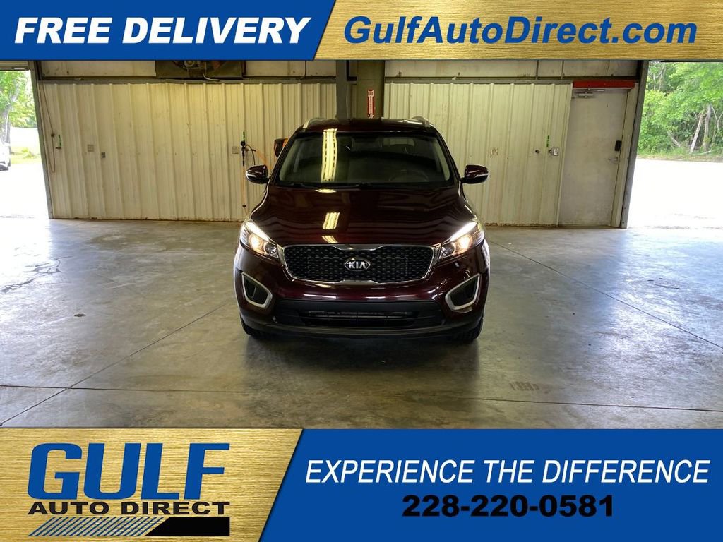 Used 2018 Kia Sorento FWD image 2