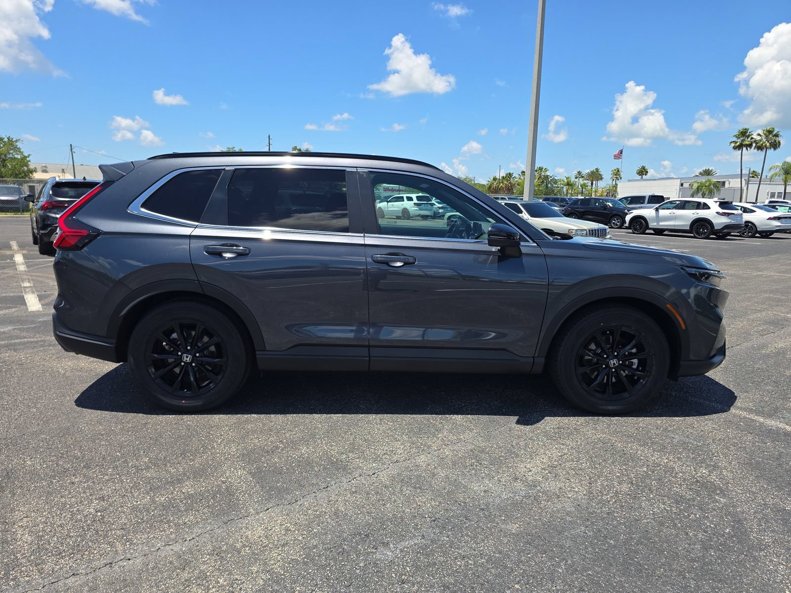 Certified 2025 Honda CR-V Sport image 3