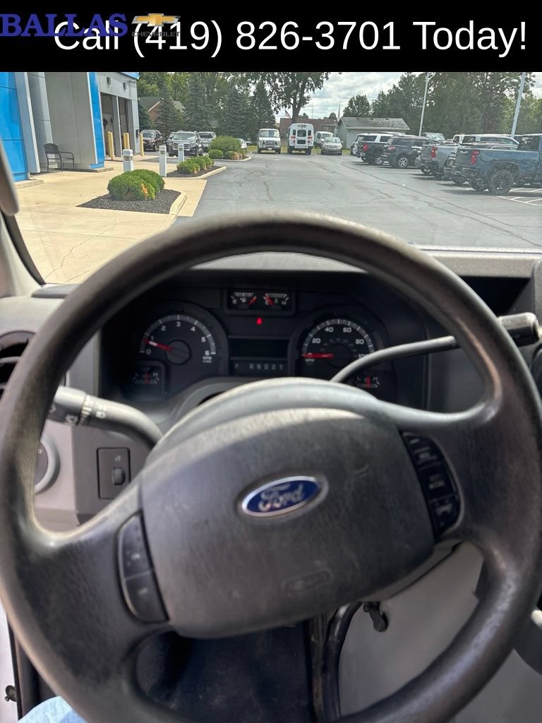 Used 2013 Ford E-150 and Econoline 150 w/ Commercial Cargo Van Pkg RWD image 12