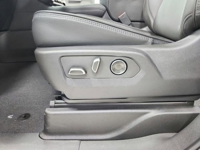 New 2026 GMC Yukon Denali w/ Sun & Power Step Package RWD image 20