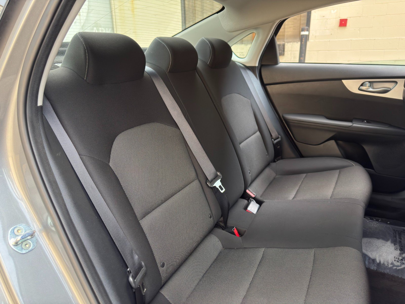 Used 2023 Kia Forte LXS w/ LXS Technology Package FWD image 30