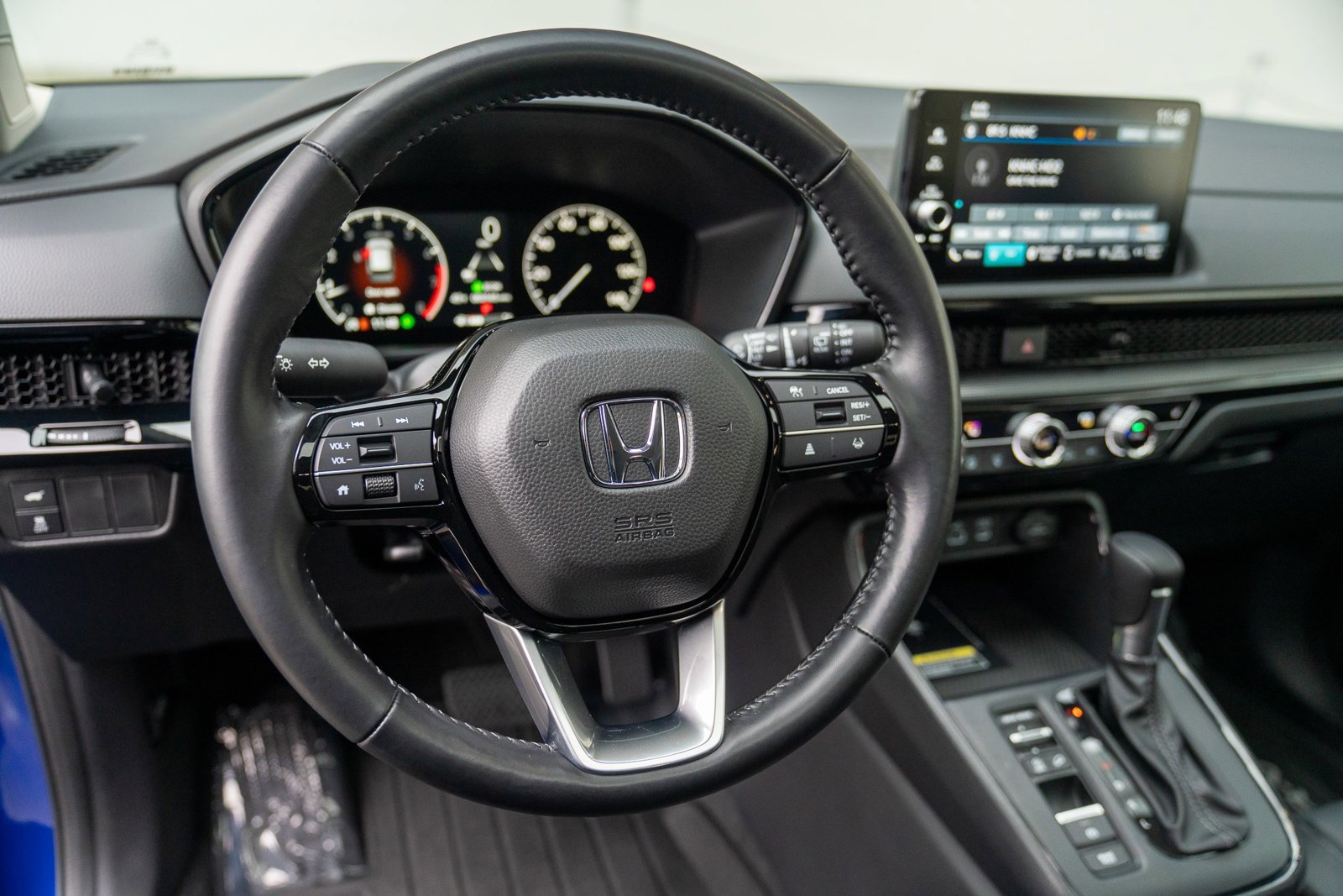 Used 2025 Honda CR-V EX-L image 11