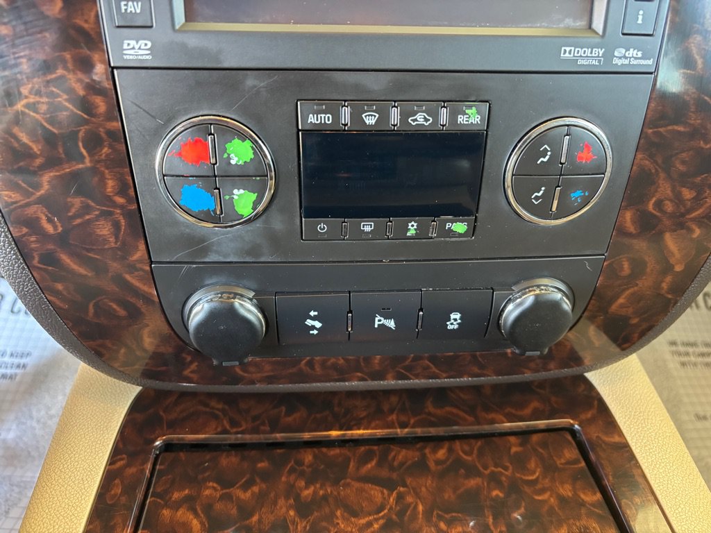 Used 2013 GMC Yukon XL Denali AWD/4WD image 14