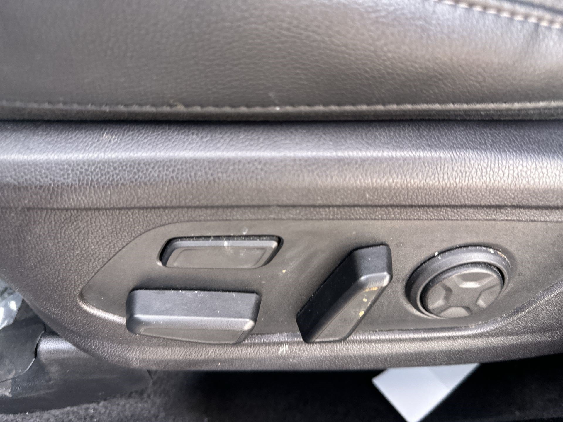 Certified 2022 Kia Sorento SX FWD image 14