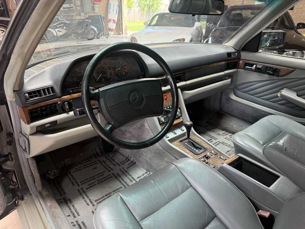 Used 1990 Mercedes-Benz 560 SEC image 10