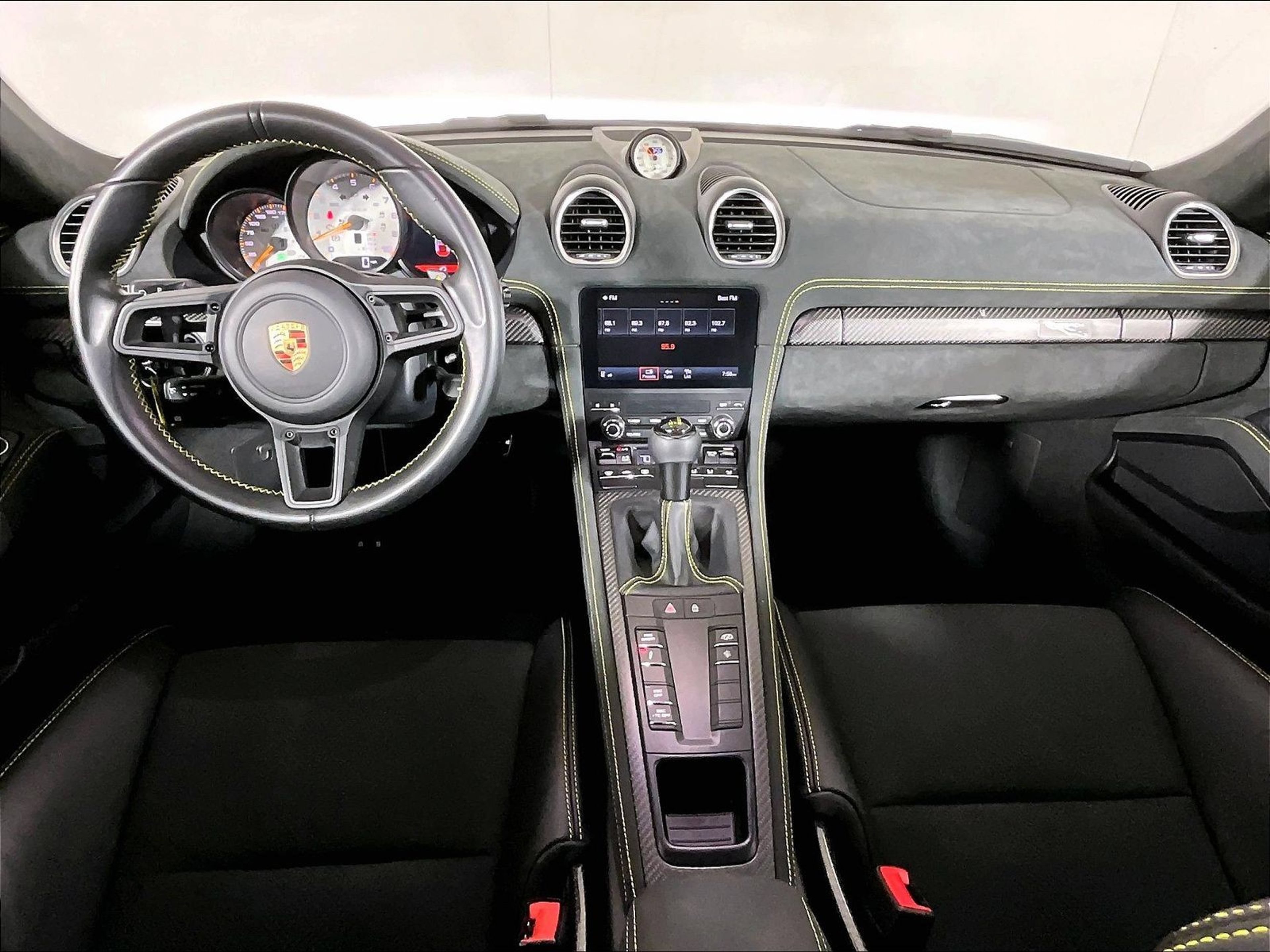 Certified 2024 Porsche 718 Cayman GT4 RS RWD image 12