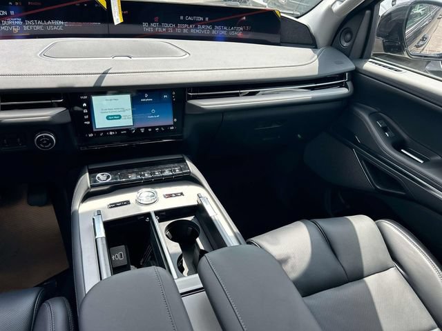New 2027 Lincoln Navigator Reserve AWD/4WD image 15