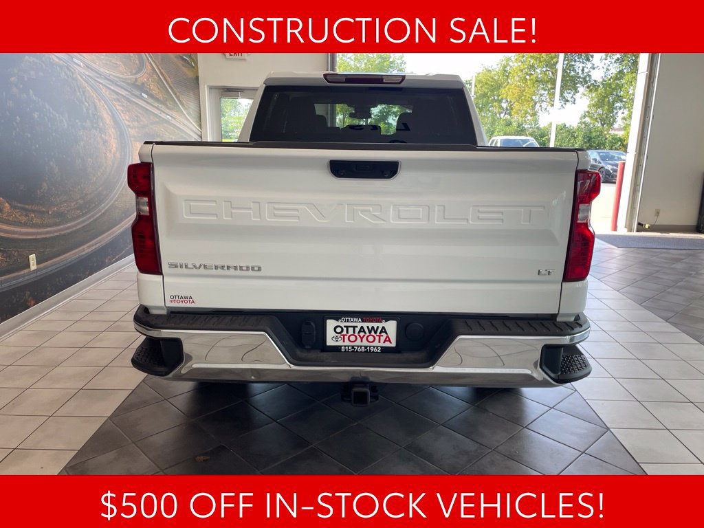 Used 2024 Chevrolet Silverado 1500 LT AWD/4WD image 6