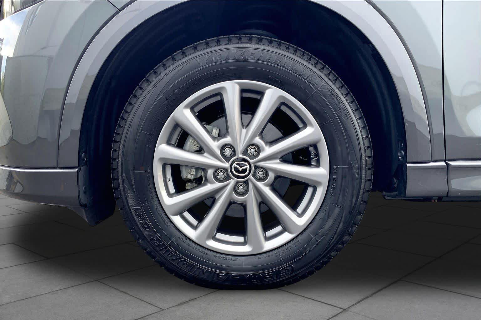 Certified 2025 MAZDA CX-5 AWD 2.5 S w/ Preferred Package image 11
