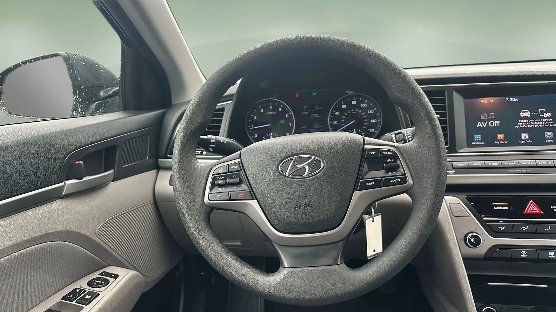 Used 2017 Hyundai Elantra SE image 39