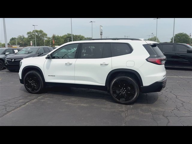 Certified 2024 GMC Acadia Elevation w/ Black Edition AWD/4WD image 6