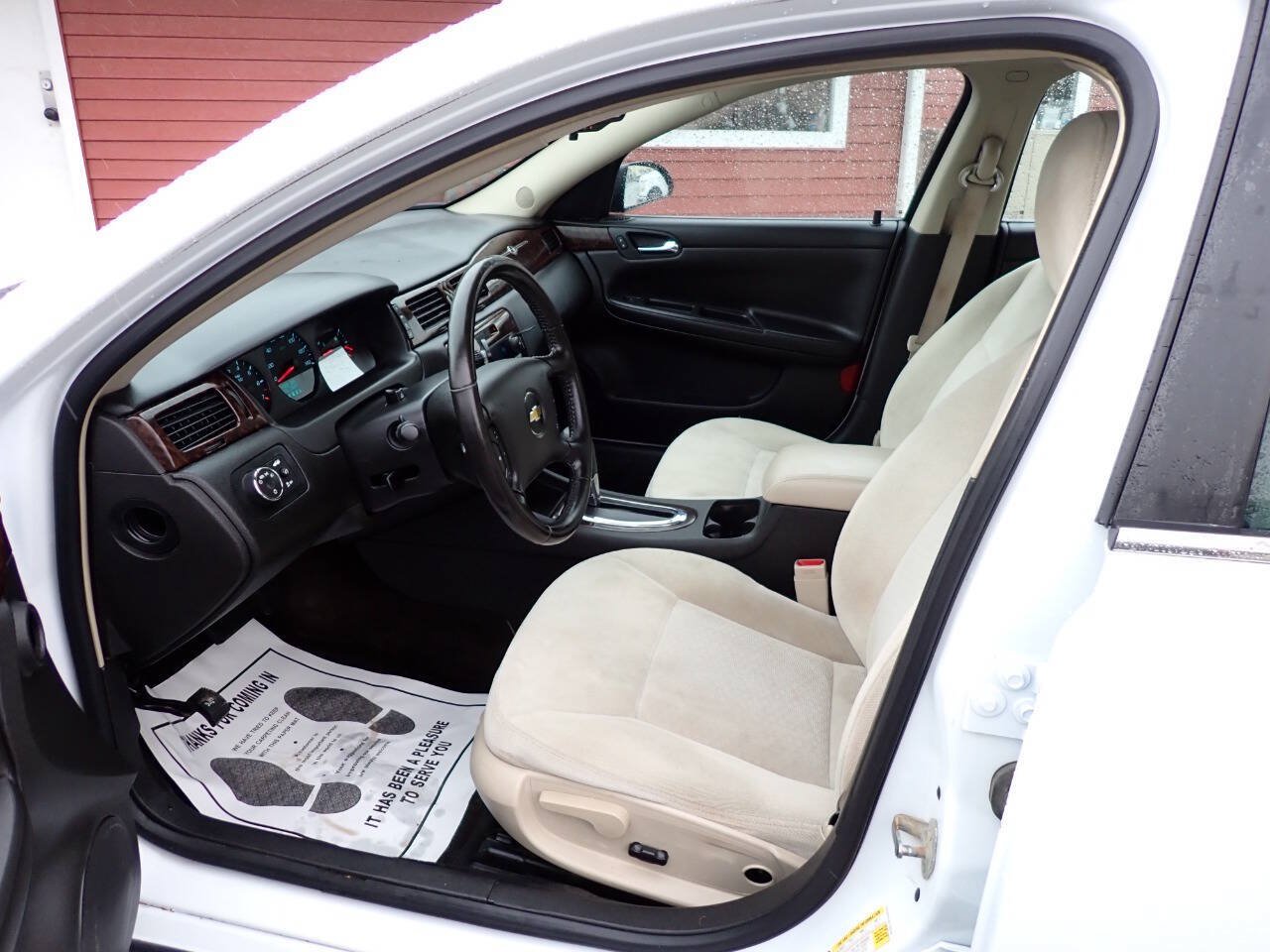 Used 2012 Chevrolet Impala LS FWD image 7