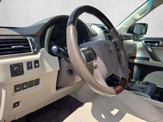 Used 2019 Lexus GX 460 Premium AWD/4WD image 9