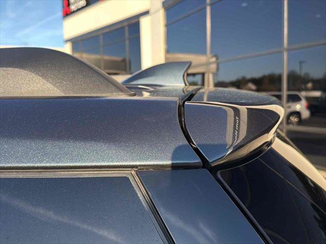 Used 2020 GMC Acadia SLT image 9