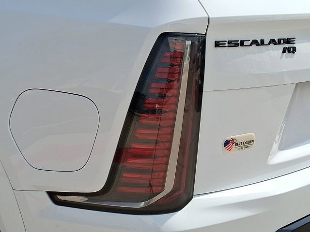 New 2025 Cadillac Escalade IQ Sport 2 AWD/4WD image 9