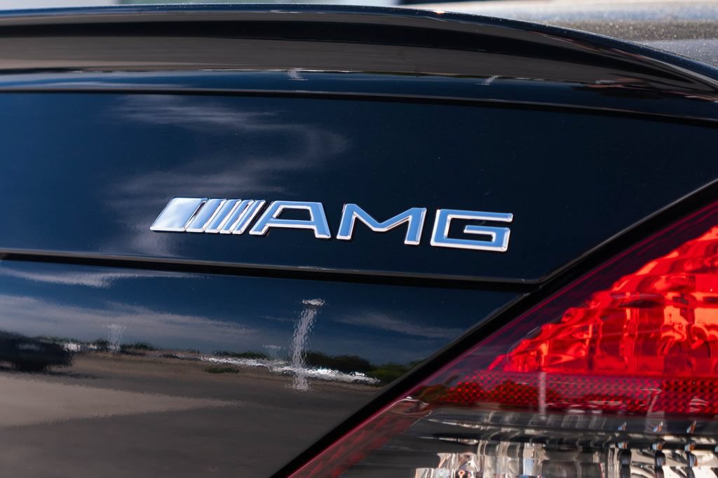 Used 2011 Mercedes-Benz SL 63 AMG image 20