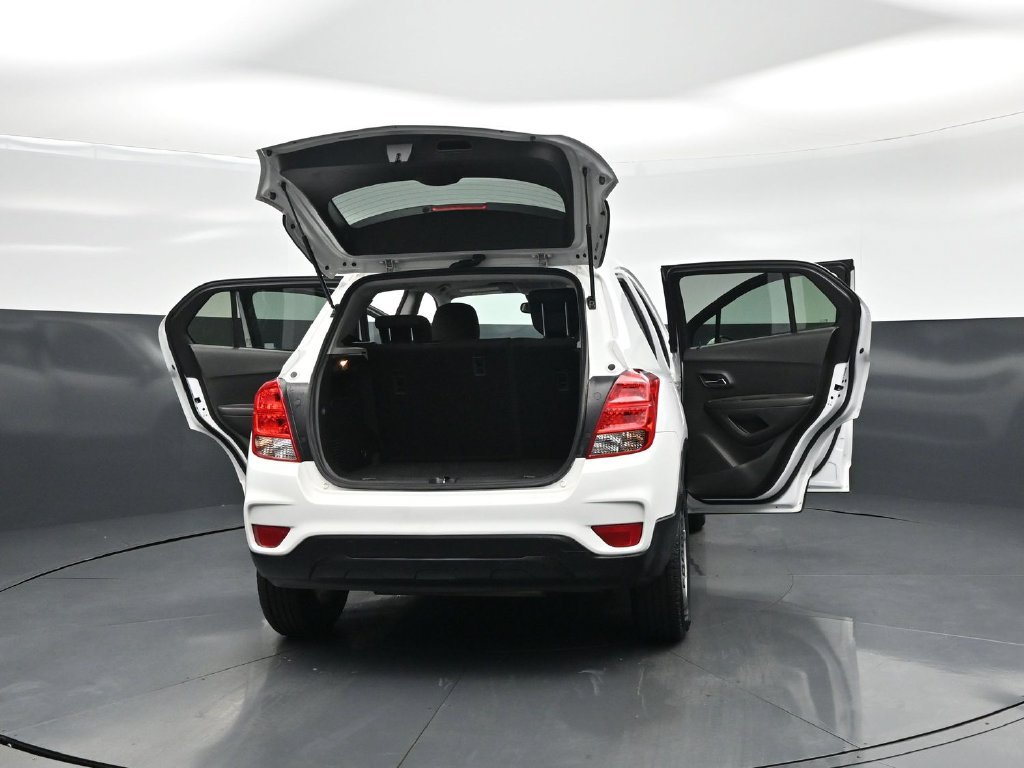 Used 2021 Chevrolet Trax LS w/ Tint and Cruise Package FWD image 34
