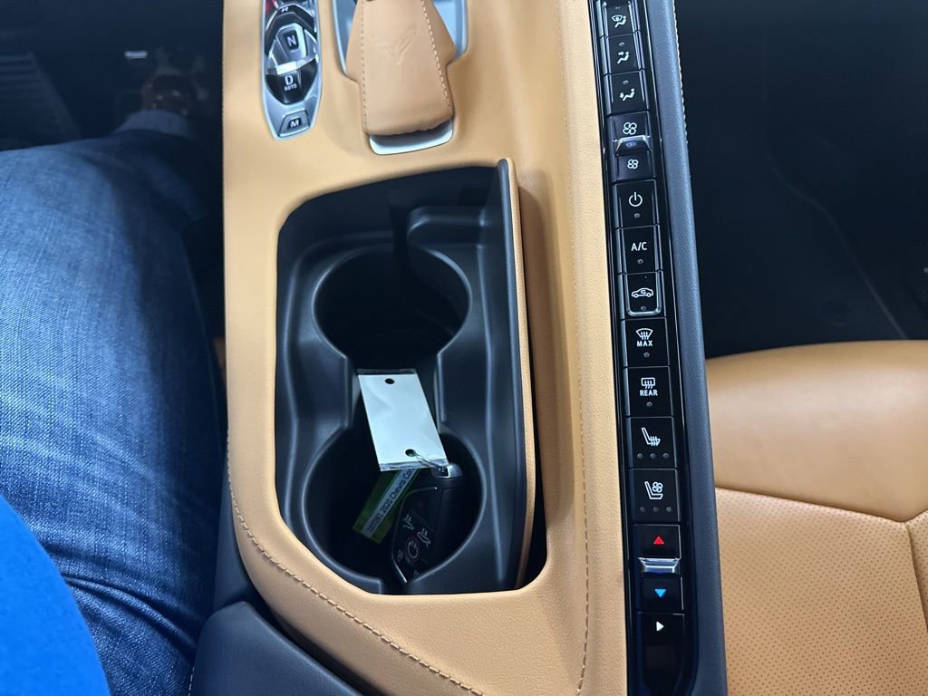 Certified 2020 Chevrolet Corvette Stingray Preferred Cpe w/ 2LT Preferred Equipment Group image 38