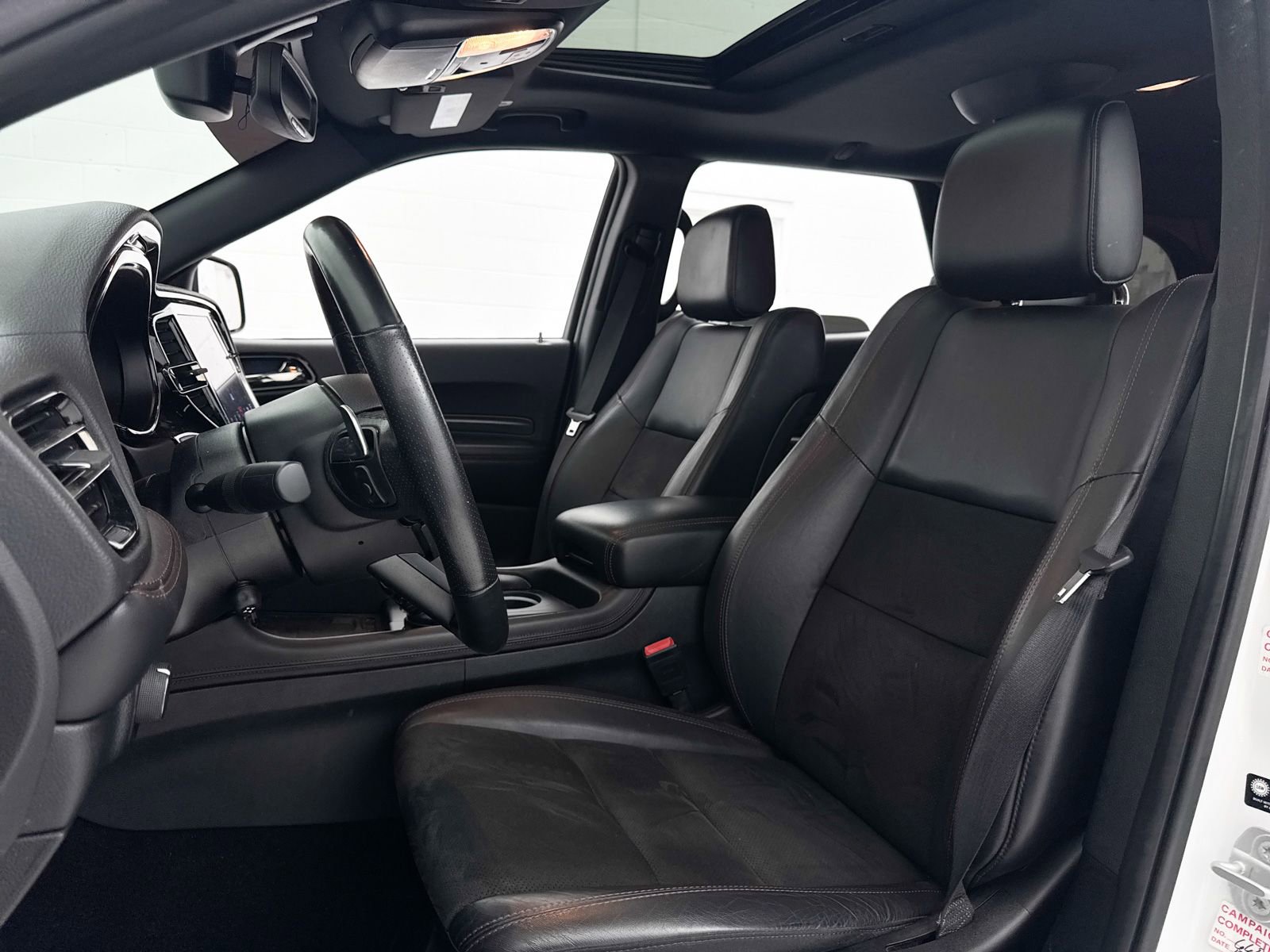 Used 2022 Dodge Durango R/T w/ Blacktop Package AWD/4WD image 23