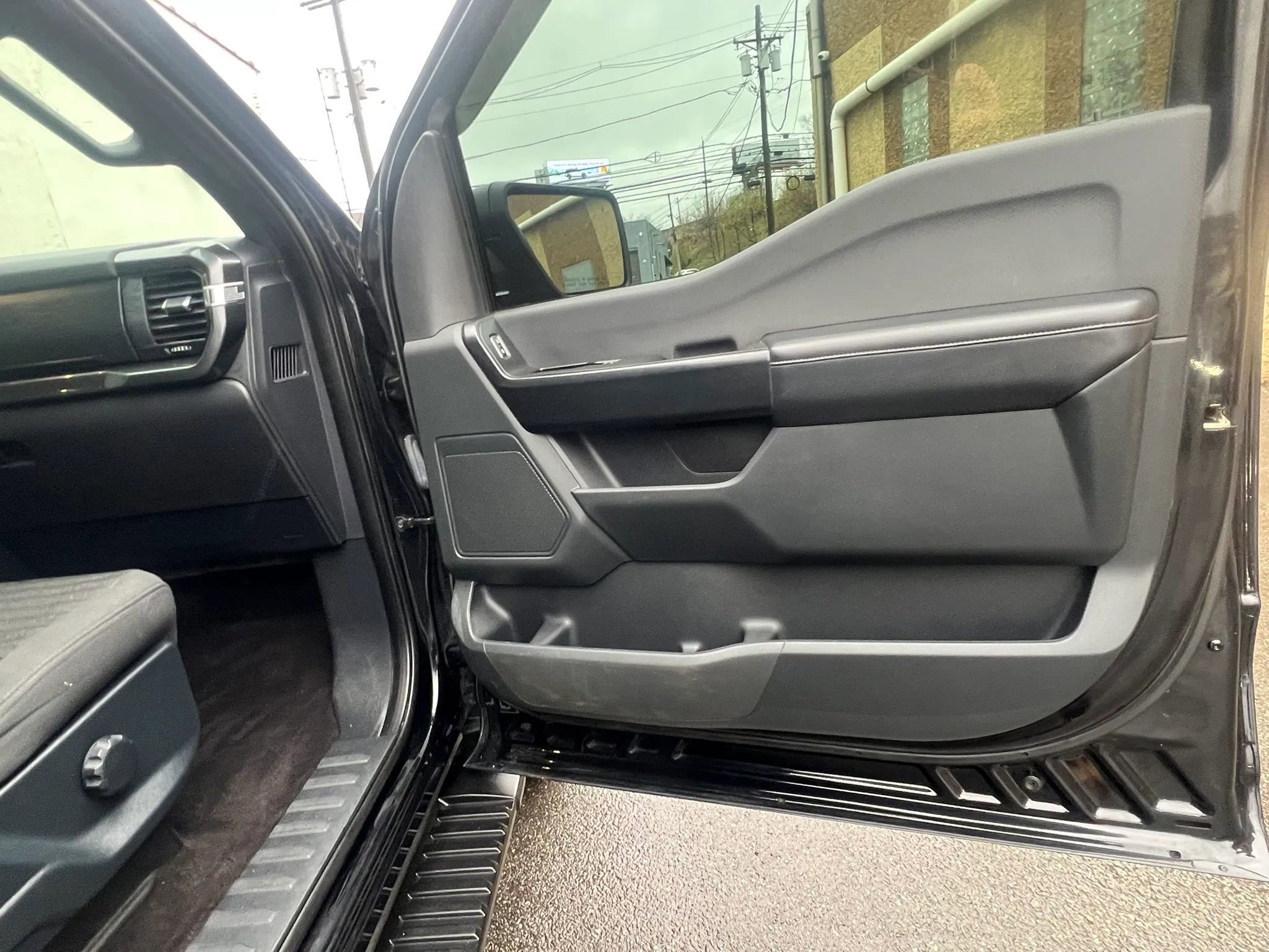 Used 2021 Ford F150 XL w/ STX Appearance Package image 30