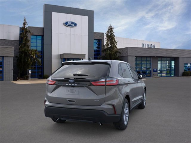 New 2024 Ford Edge SE image 8