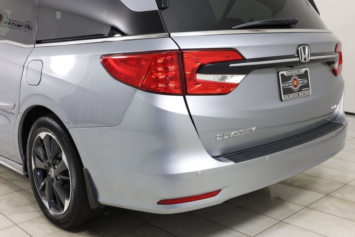 Used 2023 Honda Odyssey Elite image 47