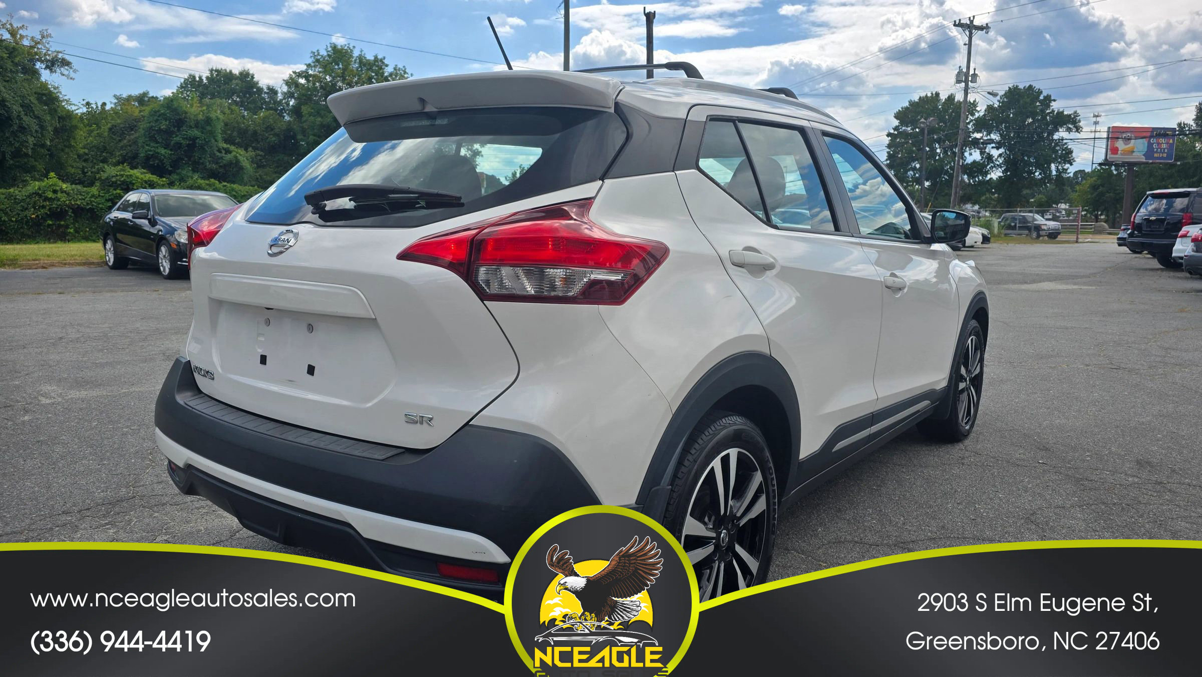 Used 2019 Nissan Kicks SR w/ SR Premium Package image 5