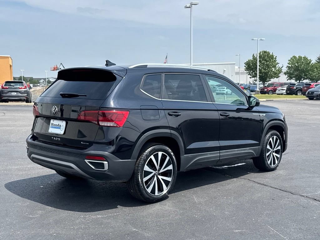 Used 2022 Volkswagen Taos SE AWD/4WD image 7