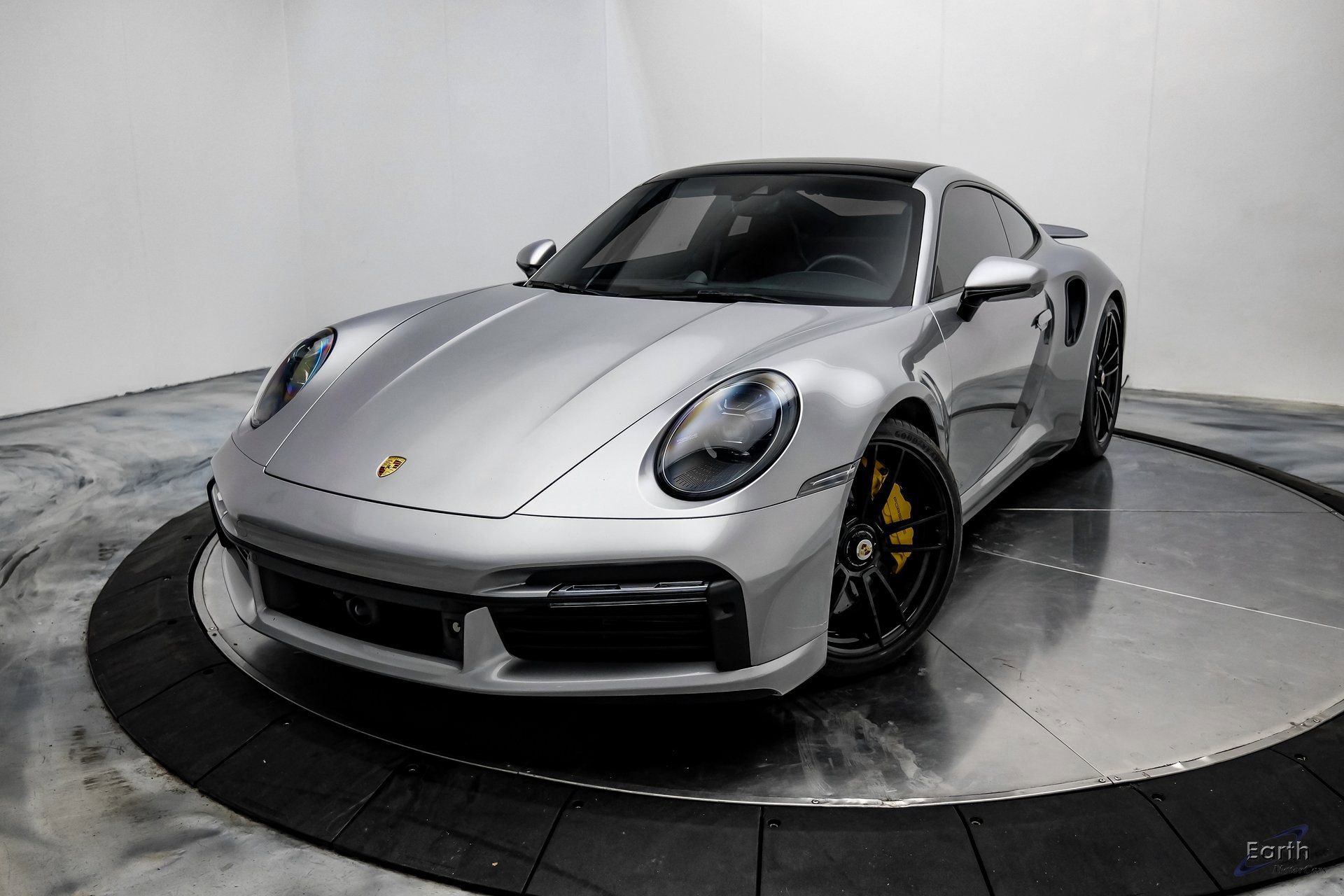 Used 2021 Porsche 911 Turbo S AWD/4WD image 5