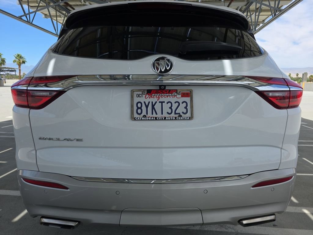 Used 2020 Buick Enclave Essence FWD image 33