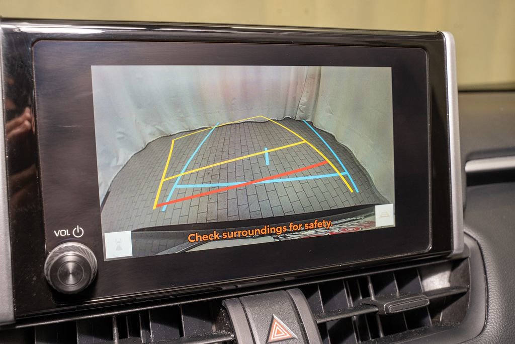 Used 2024 Toyota RAV4 LE image 12