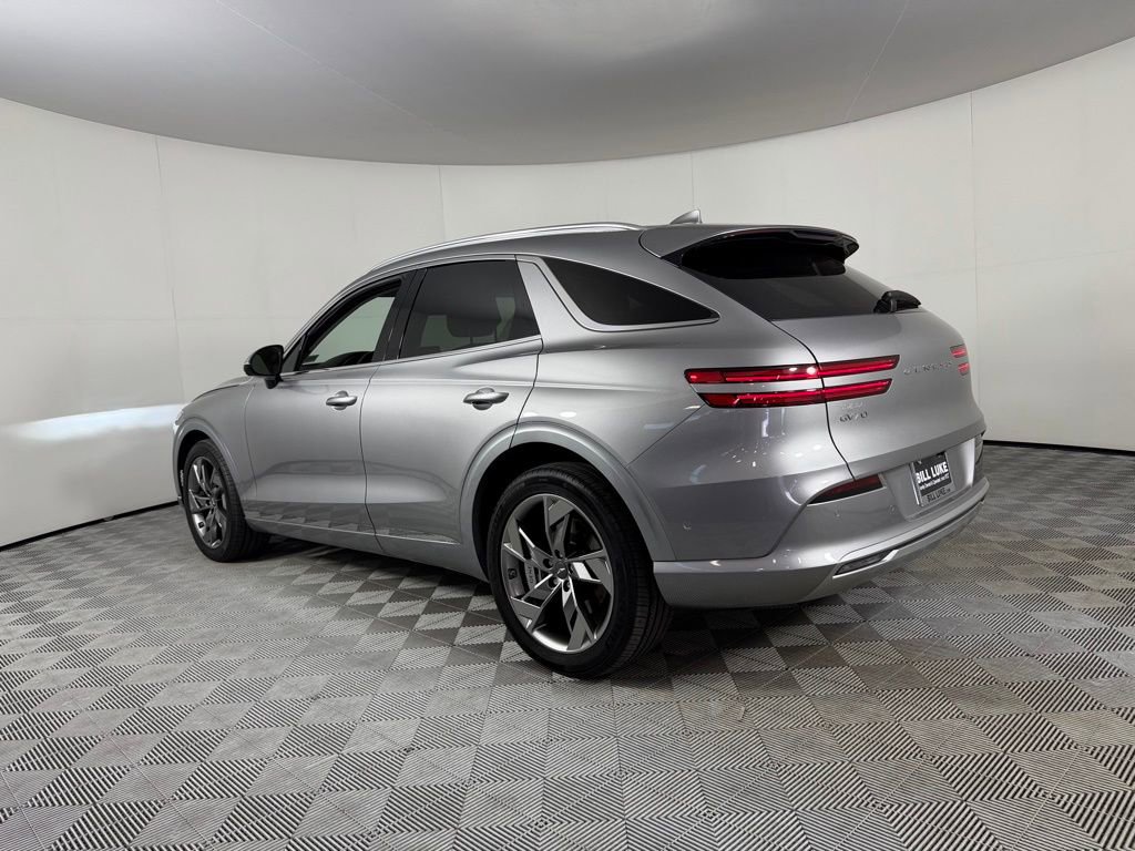 Used 2025 Genesis Electrified GV70 Advanced image 10