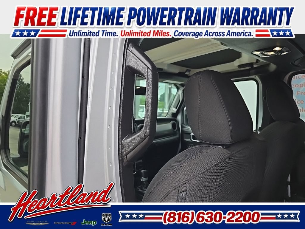Used 2023 Jeep Gladiator Sport AWD/4WD image 97
