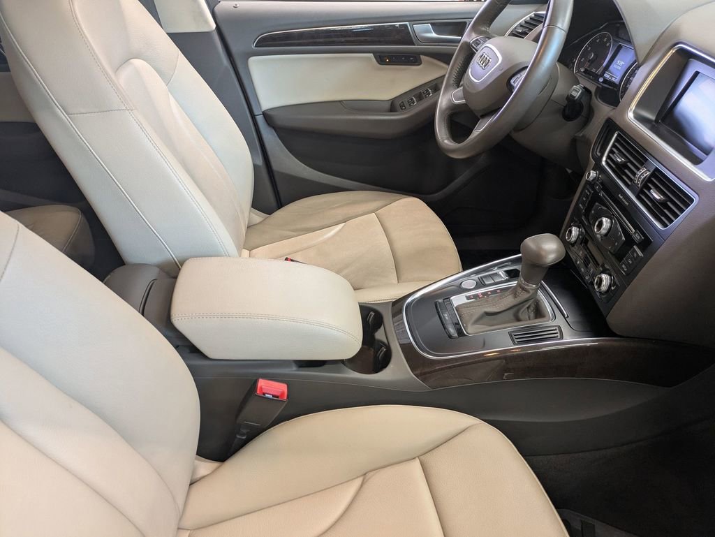 Used 2014 Audi Q5 2.0T Premium Plus w/ Premium Plus Package AWD/4WD image 32