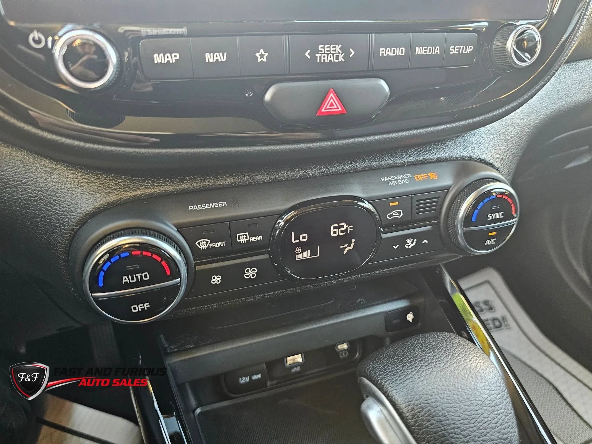 Used 2023 Kia Soul S FWD image 27