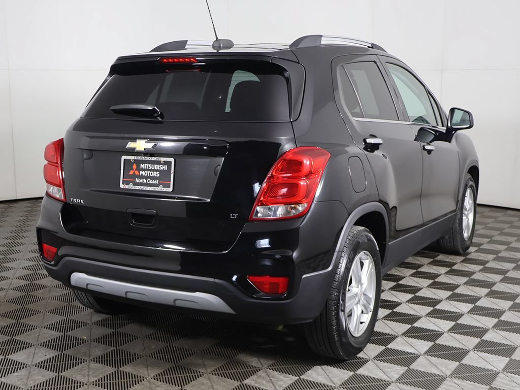 Used 2020 Chevrolet Trax LT w/ LT Convenience Package FWD image 7