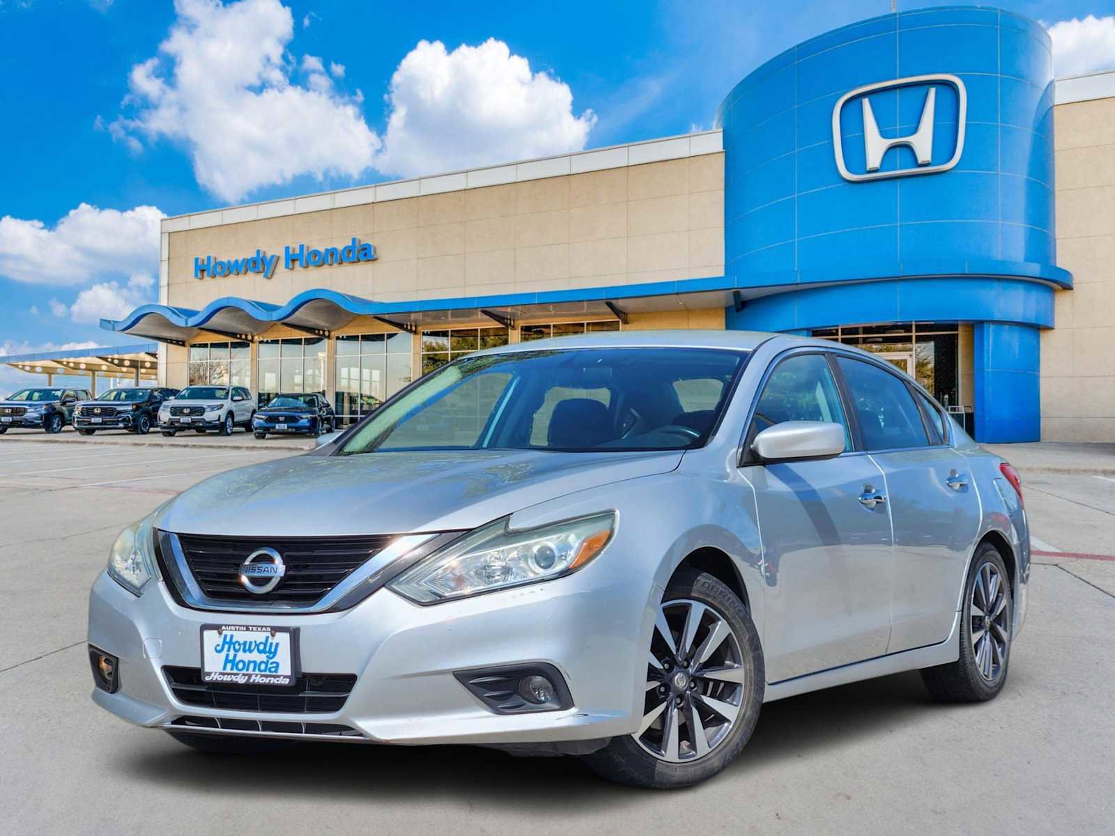 Used 2017 Nissan Altima 2.5 SV FWD video 1