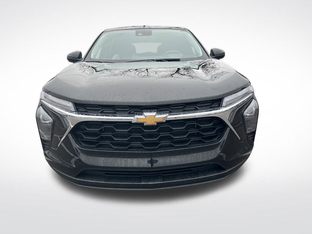 Certified 2024 Chevrolet Trax LS w/ Driver Confidence Package image 8