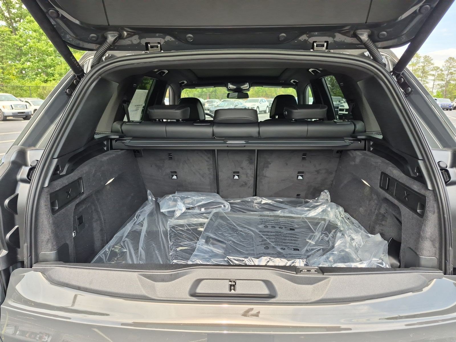 New 2026 BMW X5 xDrive50e AWD/4WD image 33