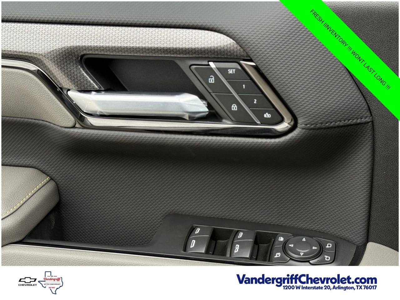 New 2026 Chevrolet Silverado 1500 ZR2 AWD/4WD image 17