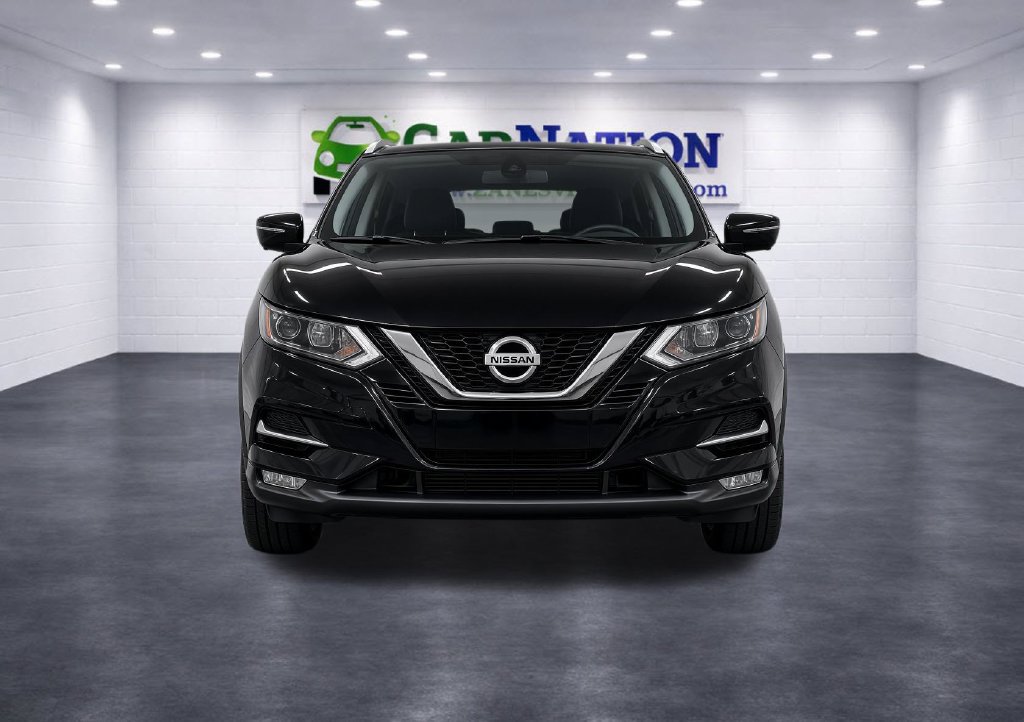 Used 2020 Nissan Rogue Sport SV w/ All-Weather Package AWD/4WD image 2