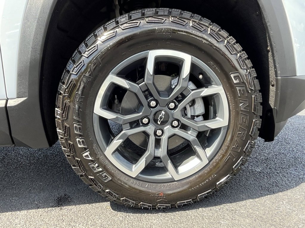 New 2026 Chevrolet Equinox ACTIV w/ Convenience Package III image 31